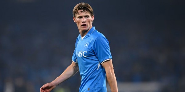 Napoli Berbagi Angka Dengan Parma