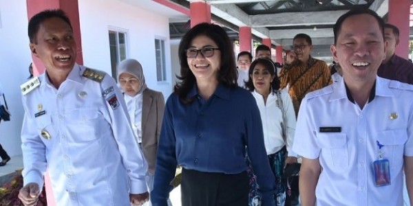 Felly Estelita Runtuwene Tinjau RSUD Amurang, Dorong Peningkatan Layanan Kesehatan di Minahasa Selatan