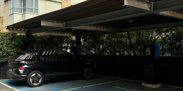 Somerset Berlian Jakarta Hadirkan Fasilitas EV Charging Station, Dukung Gaya Hidup Berkelanjutan