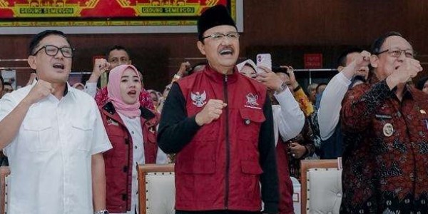 Gus Ipul Tegaskan Bansos Harus Tepat Sasaran dan Dorong Kemandirian Warga