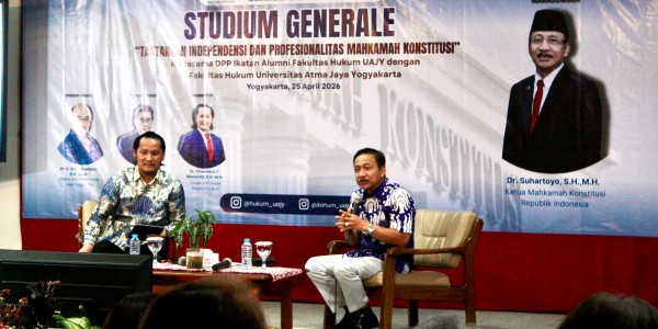 Di Acara IKAHUM UAJY, MK Tekankan Pentingnya Jaga Independensi Hakim