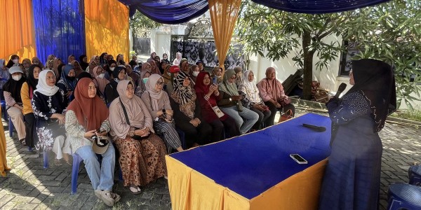 Siti Qomariyah Dorong Penguatan Fasilitas Keagamaan dan Pemberdayaan Perempuan