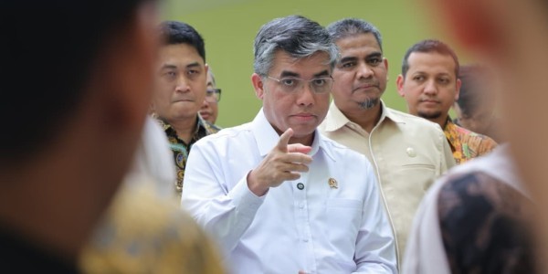 Menaker Yassierli Tegaskan Perlindungan Pekerja Tetap Berlanjut Lewat Program JKP