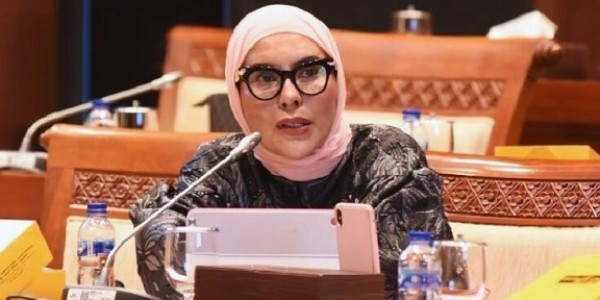 Anggota DPR RI Okta Kumala Dewi Salurkan Bantuan dan Serap Aspirasi Warga