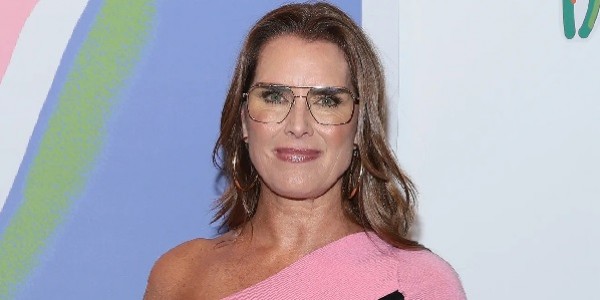 Brooke Shields Dari Bintang Cilik hingga Ikon Hollywood yang Tak Pernah Pudar
