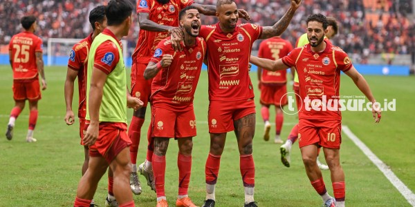 Persija Tutup Laga Terakhir Super League Bungkam Semen Padang FC 3-0 di JIS