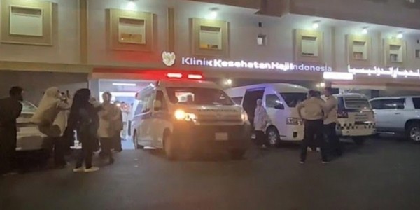 Timwas Haji DPR Soroti Ambulans Tua dan Alkes Usang yang Layani Jemaah