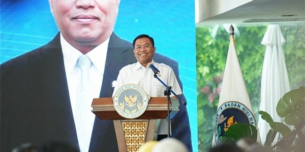 BGN Perkuat Validasi Data Penerima MBG, Kini Warga Bisa Cek Langsung