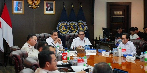 Kemenimipas Deportasi 25 Fotografer Asing Ilegal