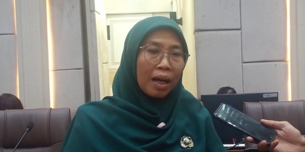 Soroti Potensi Defisit Dana Jaminan Kesehatan, Netty Prasetiyani Dorong Perluasan PBI dan Hapus Tunggakan Peserta Mandiri