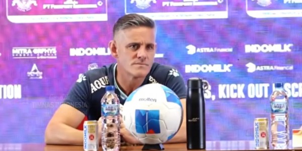 John Herdman Respons Kehadiran Kim Sang-sik di GBK, Pastikan Marselino Absen di Piala AFF 2026