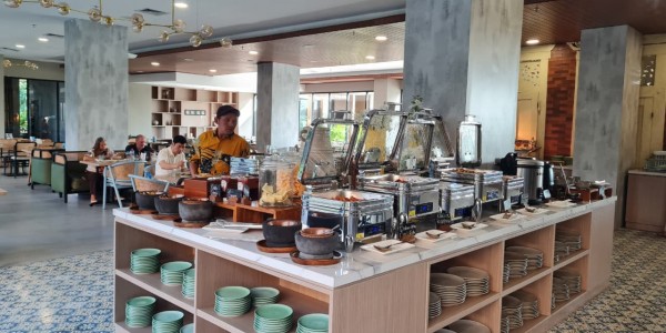 Tak Perlu Menginap, Kini Sarapan All You Can Eat Bisa Dinikmati di MYZE Hotel Sumenep