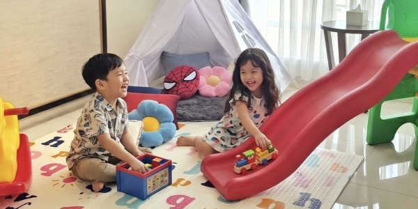 Sambut Libur Sekolah, Palm Park Hotel & Convention Surabaya Hadirkan Paket “Playful Palette Escape”
