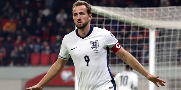 Dua Gol Kane Bawa Inggris Bangkit, Sang Kapten: Hari Ini Giliran Saya Jadi Pahlawan