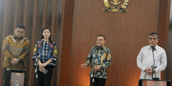 Tiktok Tokopedia Bantah PHK Massal, Temui Dasco