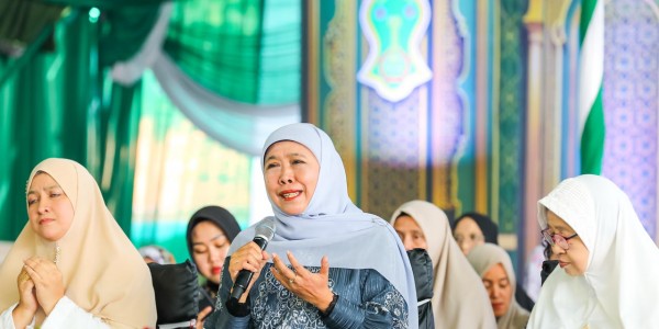 Gubernur Khofifah Hadiri Idul Khotmi Nasional ke-234 Thoriqoh At-Tijaniyah, Ajak Perkuat Ketakwaan dan Ukhuwah Islamiyah