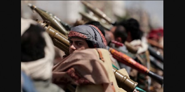 Ketegangan Timur Tengah Meningkat, Iran Disebut Kirim Ahli Rudal ke Houthi