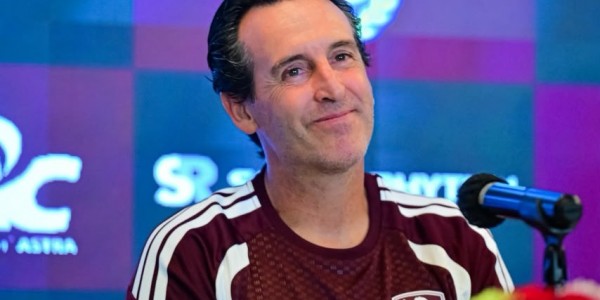 Unai Emery Senang Kembali ke Jakarta, Tyrone Mings Puji Sambutan Hangat Indonesia Kepada Aston Villa