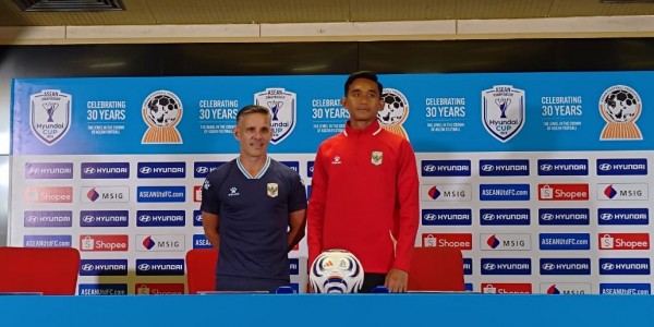 John Herdman Sebut Tekanan Ada di Vietnam, Rizky Ridho Siap Bawa Timnas Indonesia Raih Tiga Poin