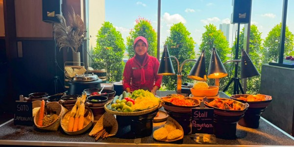 Aloft by Marriott Surabaya Pakuwon City Hadirkan “Sunday Brunch: From Mekong to Malacca”