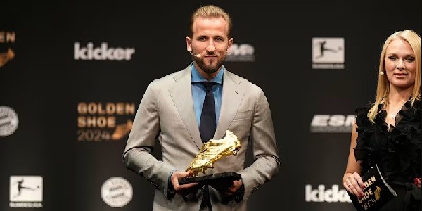 Harry Kane Raih Sepatu Emas, Kini Sejajar dengan Messi dan Ronaldo