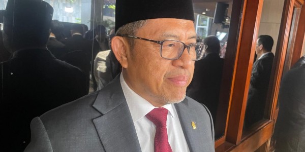 Ahmad Heryawan Apresiasi Digitalisasi Layanan Publik, Pangkas Regulasi hingga Harga Pupuk Turun