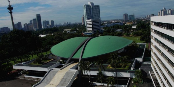 DPR Sepakat RUU Migas Jadi UU Pengganti, Aturan Lama Bakal Dicabut Total