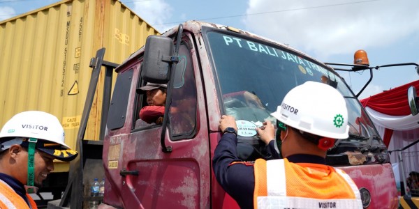 Targetkan 100 Truk, Pelindo Gelar Uji Emisi di Terminal Teluk Lamong dan TPS