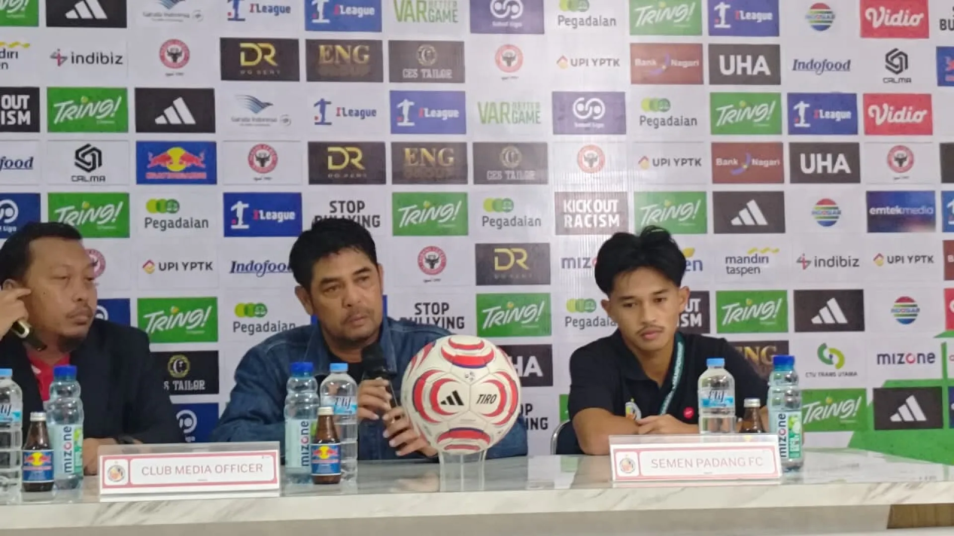 Nil Maizar Kritik Kepemimpinan Wasit Usai Semen Padang Ditahan Imbang PSIS Semarang