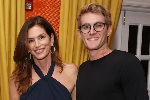 Putra Cindy Crawford Meninggal di Usia 27 Tahun, Polisi Selidiki Dugaan Overdosis