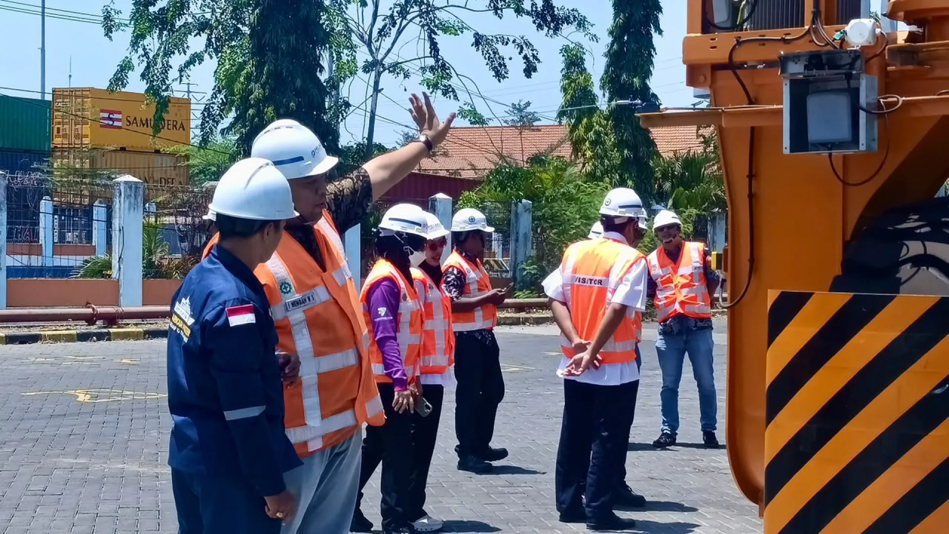E-RTG Baru Terminal Petikemas Nilam Segera Beroperasi, KSOP Tanjung Perak Cek Kesiapan