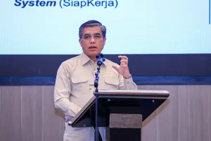 Menaker Ingatkan Integritas Hakim Ad Hoc PHI untuk Jaga Kepercayaan Publik
