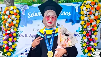 Dr. Sri Utami, Alumni Doktor Keperawatan UNAIR, Dedikasikan Keahlian untuk Pelayanan Kesehatan Ibu dan Perempuan