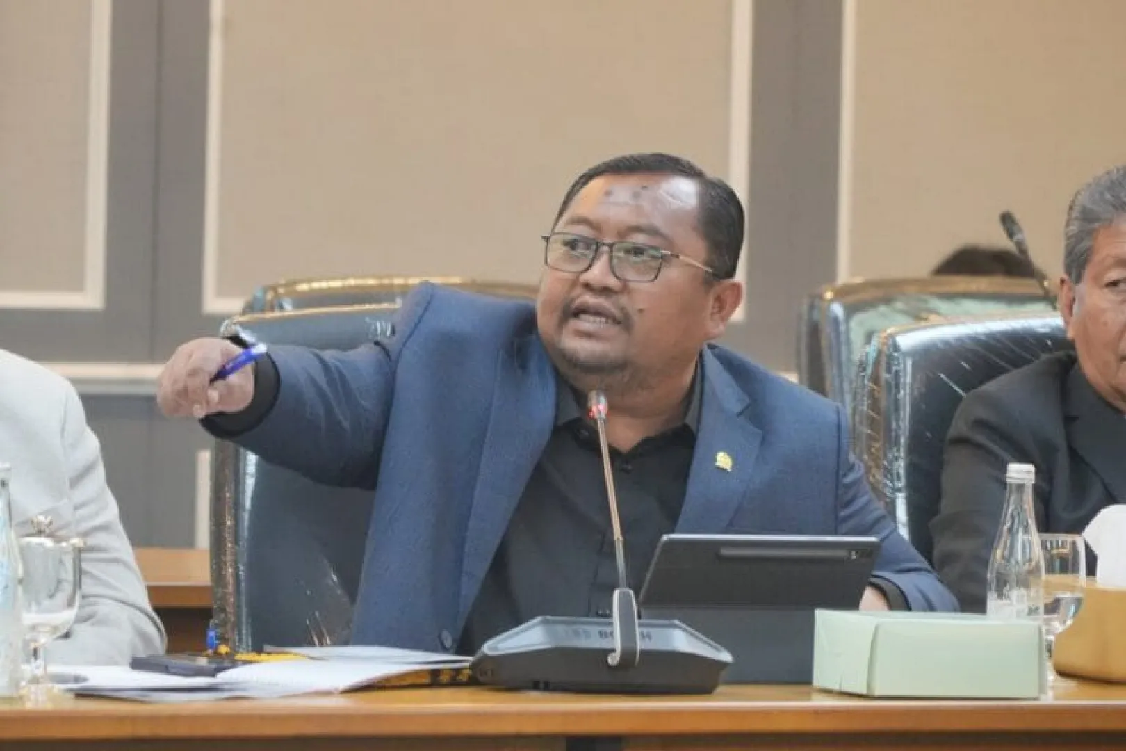 DPR Cecar Kalapas Cibinong soal Pigura Jimmy Masrin hingga Perpindahan Fasilitas Mewah