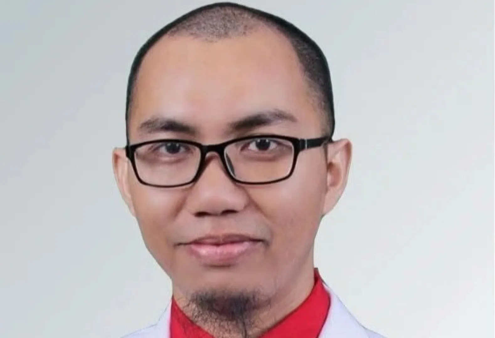 Asap Karhutla Mengandung PM2.5, Pakar Paru UNAIR Ungkap Bahaya dan Cara Melindungi Diri