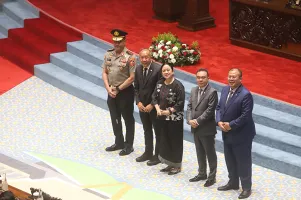 Puan Pimpin Rapat Paripurna Persetujuan DPR Soal Calon Kapolri Baru yang Ditunjuk Prabowo