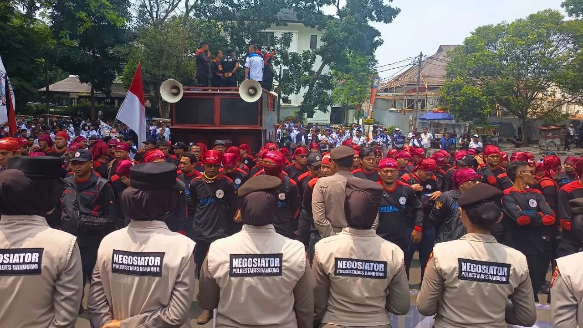 Aksi Serentak 1 Oktober, Buruh Tuntut UMP 2027 Naik 7,5-9,5 Persen 