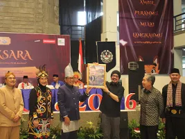 Mengukir Peran dan Menggema Perubahan, Ribuan Maba Universitas Trilogi Ikuti PKKMB ATRAKSARA 2026