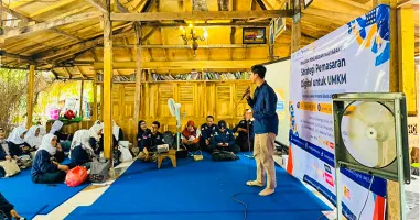 Dorong Modernisasi UMKM Mojokerto, Tim Dosen Bisnis Digital UNESA Hadirkan Modul Optimalisasi Google Business Profile