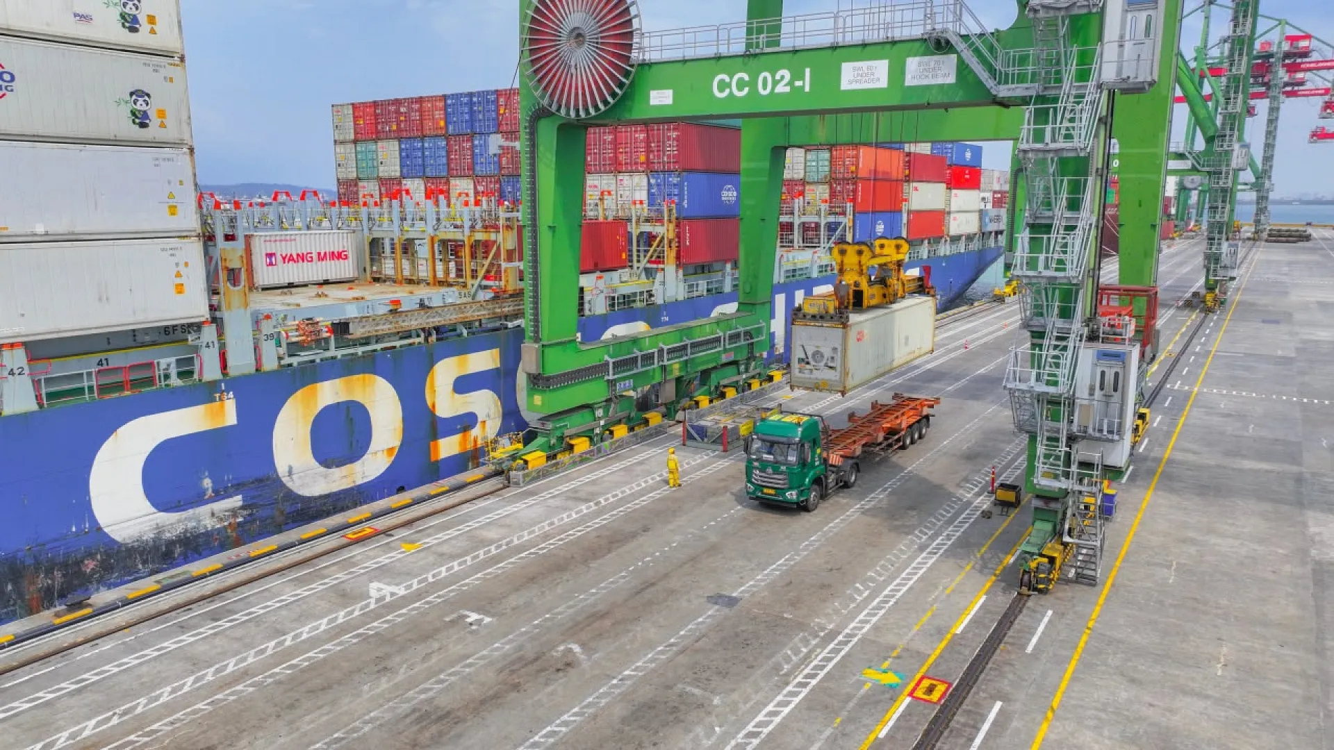 Lima Tahun Pascamerger Pelindo, Terminal Teluk Lamong Tumbuh Pesat hingga Kelola 3 Terminal Peti Kemas