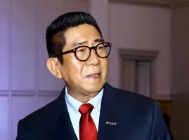 Henry Yosodiningrat: Pasca Putusan MK, Bola Politik Gibran Berpindah ke Istana