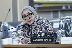 Pertamax Bisa Tembus Rp20 Ribu, Dewi Juliani: Jangan Bebankan Gejolak Minyak ke Rakyat