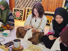 Luminor Hotel Surabaya Jemursari Padukan Batik dan Kopi dalam Acara Batik & Brew