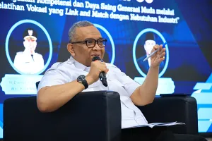 Bukan Cuma Kejar IPK, Wamenaker Minta Mahasiswa Bangun Kompetensi