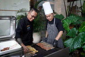 Vasa Hotel Surabaya Hadirkan Sunset Sizzle & Grill, BBQ All You Can Eat dengan Promo Buy 1 Get 1