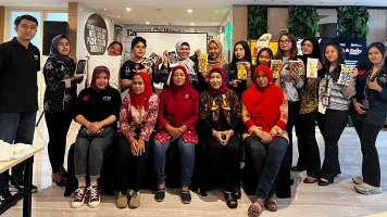 Dafam Pacific Caesar Surabaya Sulap Linen Bekas Jadi Batik untuk Rayakan Hari Batik Nasional
