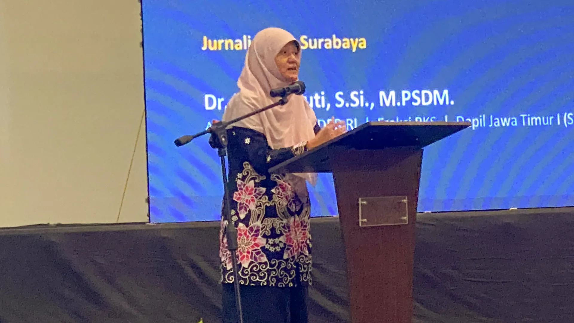 Dukung Pekerjaan Jurnalis, BRIN dan Komisi X DPR RI Gelar Pelatihan Kecerdasan Buatan
