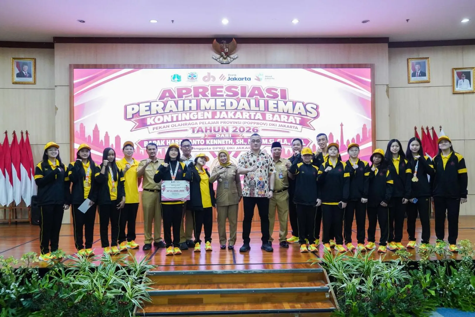 Jakarta Barat Sabet Gelar Juara Umum Popprov DKI Jakarta 2026, Atlet dan Pelatih Peraih Medali Emas Diguyur Bonus