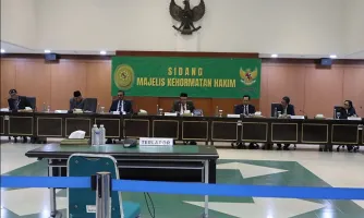Majelis Kehormatan Pecat Hakim Cibinong Akibat Bolos Kerja Selama 129 Hari