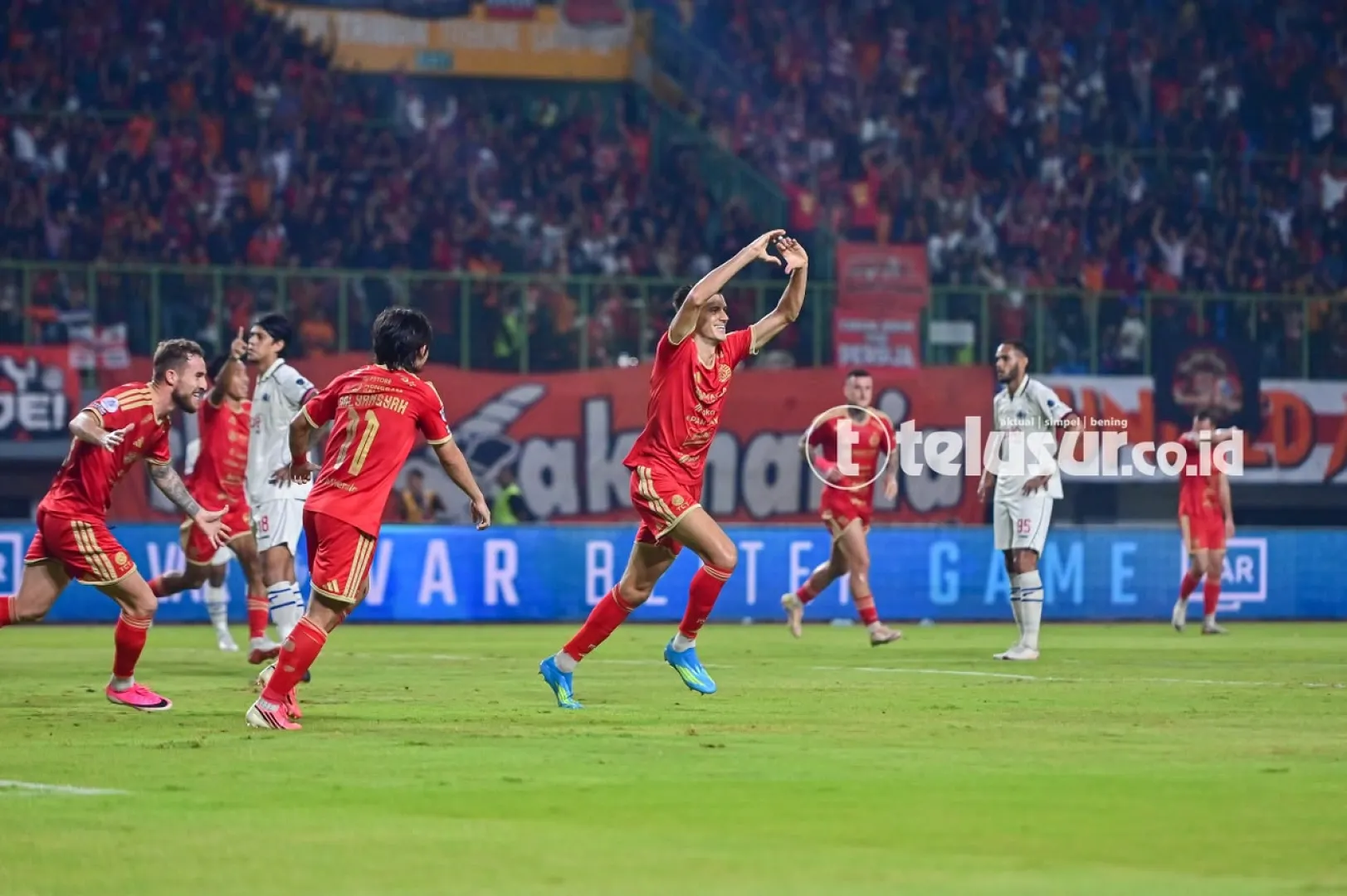 Persija Bantai Arema FC 5-1, Shin Tae-yong Puji Striker Alexander Jeremejeff dan Mental Pemain